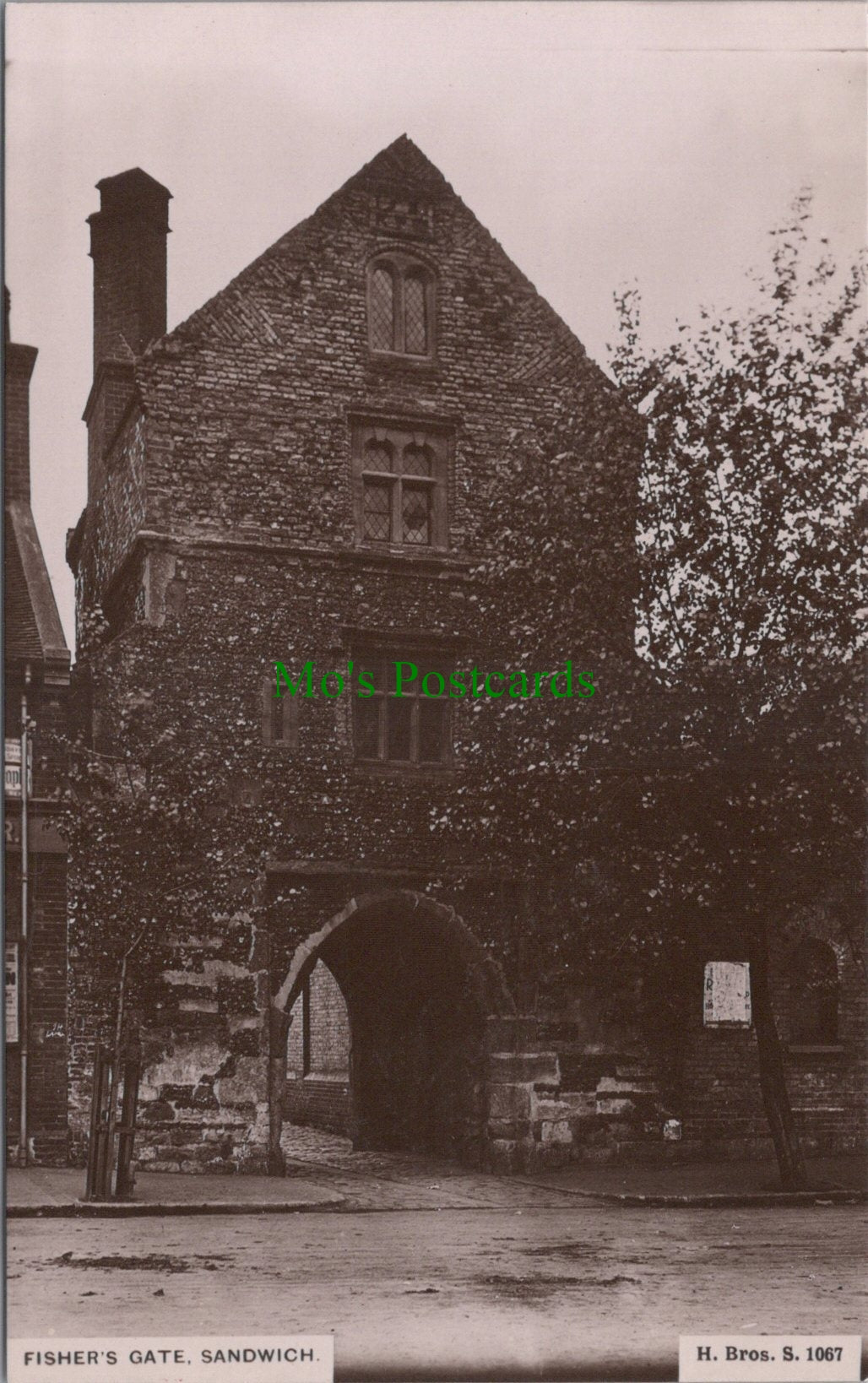 Kent Postcard - Fisher's Gate, Sandwich SW11180