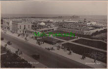 Load image into Gallery viewer, Lincolnshire Postcard - General View of Skegness SW11209