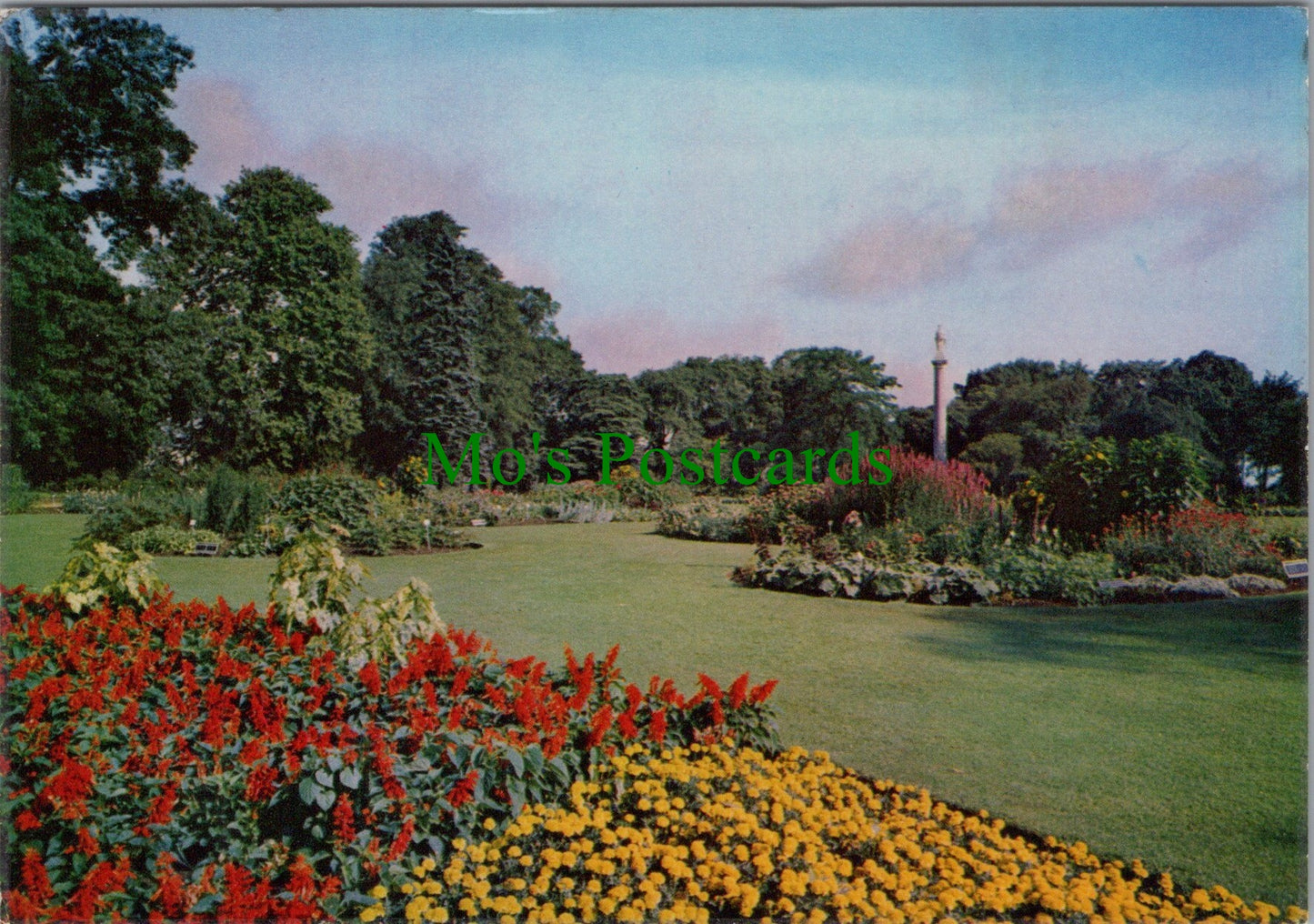 London Postcard - Flora's Lawn, The Gardening Centre, Syon Park SW12849