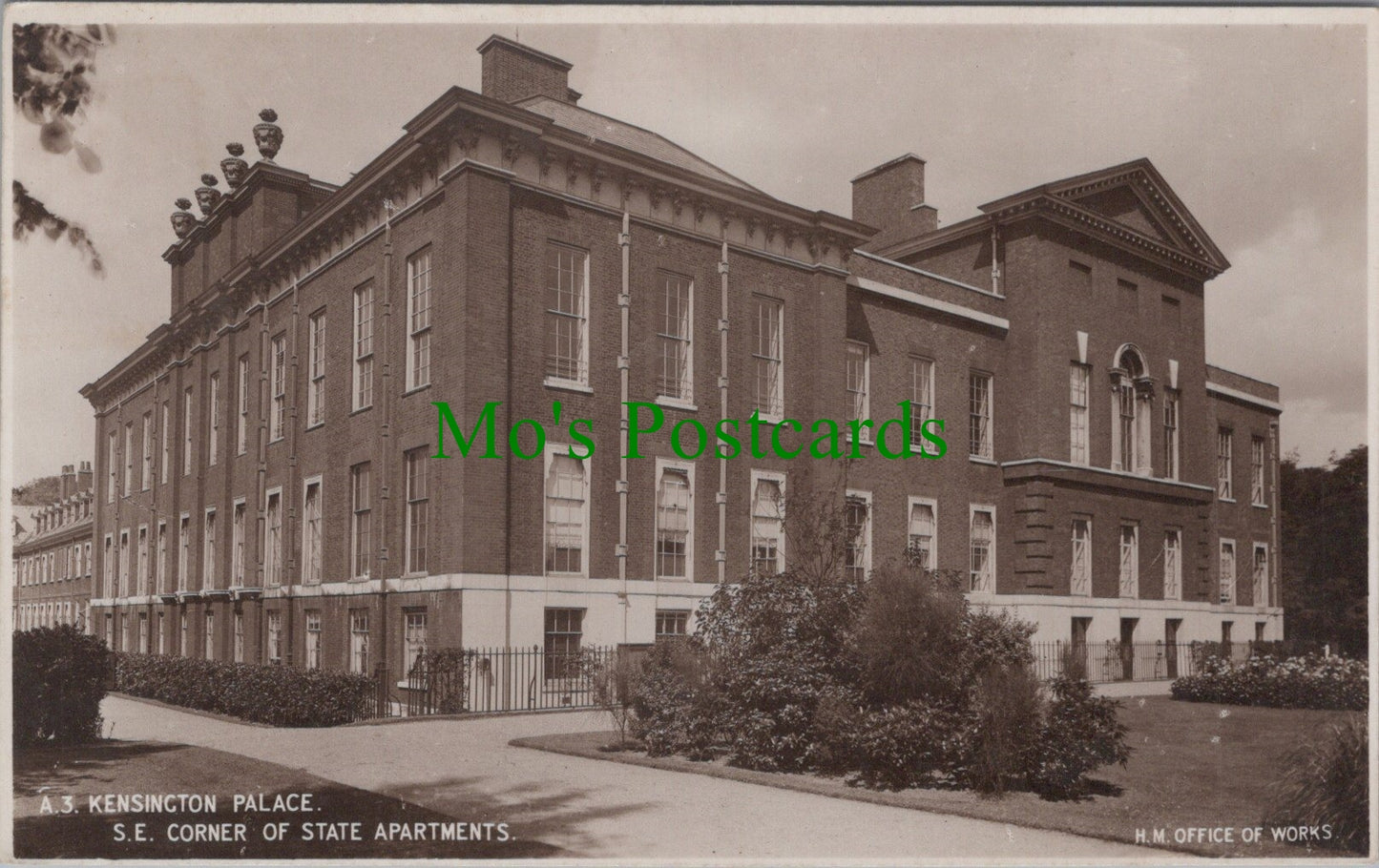 London Postcard - Kensington Palace State Apartments DC1596