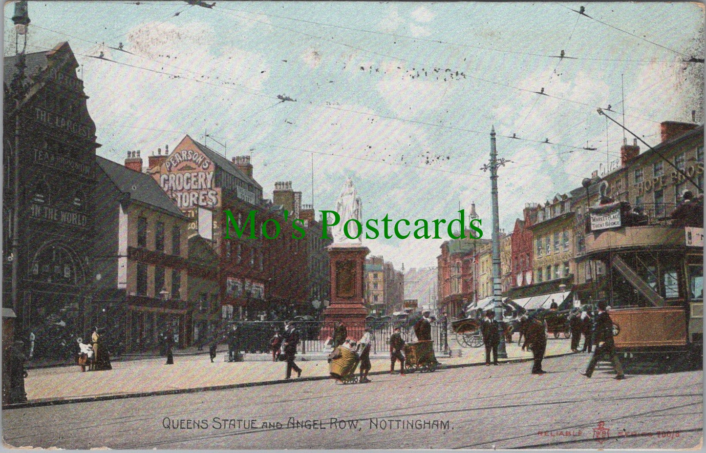 Nottinghamshire Postcard - Nottingham, Queen's Statue and Angel Row DC1605