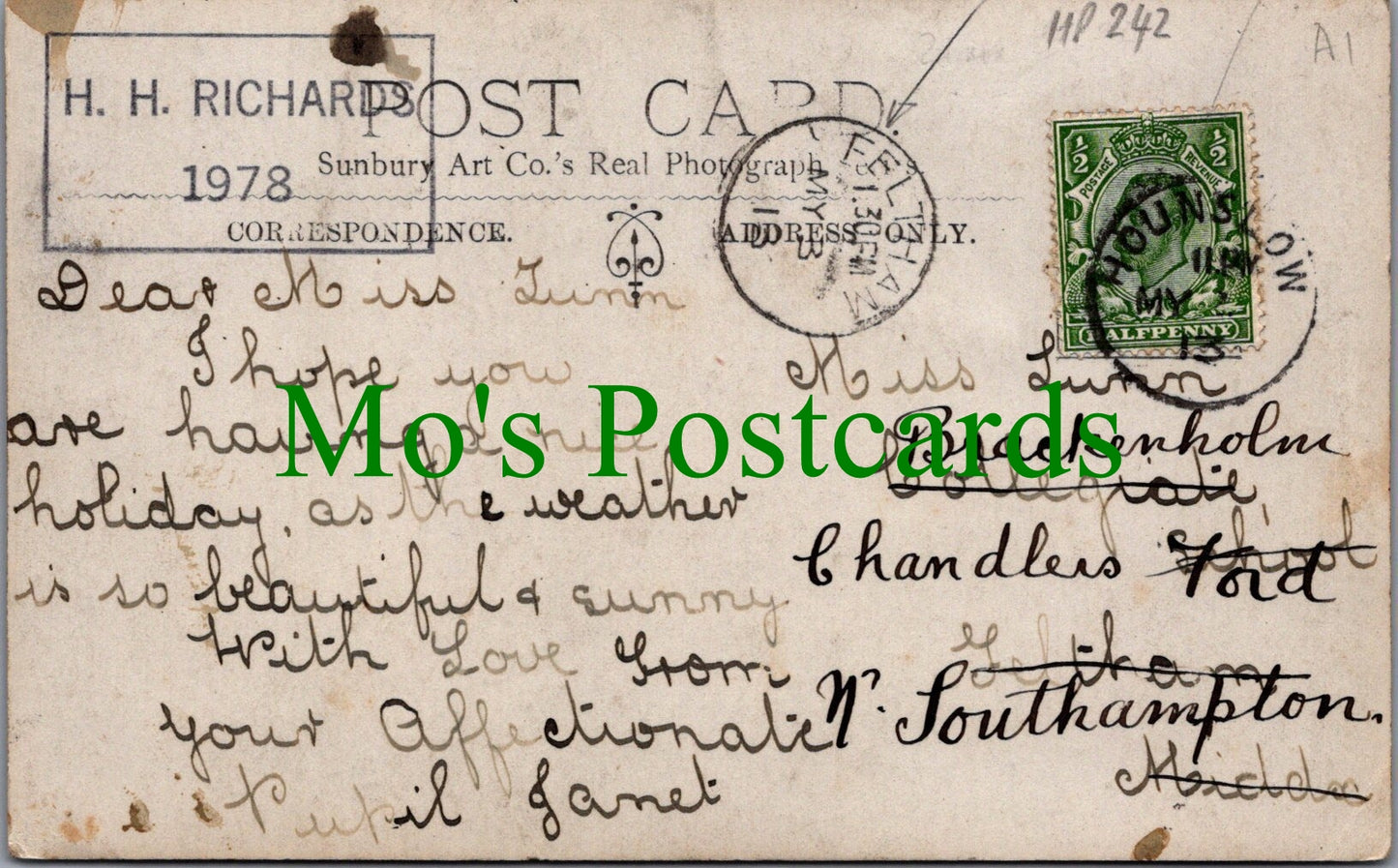 Middlesex Postcard - The Green Man Pub, Hatton, Feltham HP242