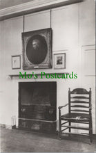 Load image into Gallery viewer, London Postcard - Dr Johnson's House, Gough Square HP215