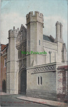 Load image into Gallery viewer, Hampshire Postcard - Winchester, The New Memorial Gate SW12671