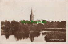 Load image into Gallery viewer, Wiltshire Postcard - Salisbury Cathedral From Long Bridge DC2580
