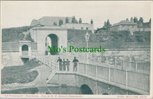 Load image into Gallery viewer, Hampshire Postcard - Old Portsmouth, King William Gate HP100