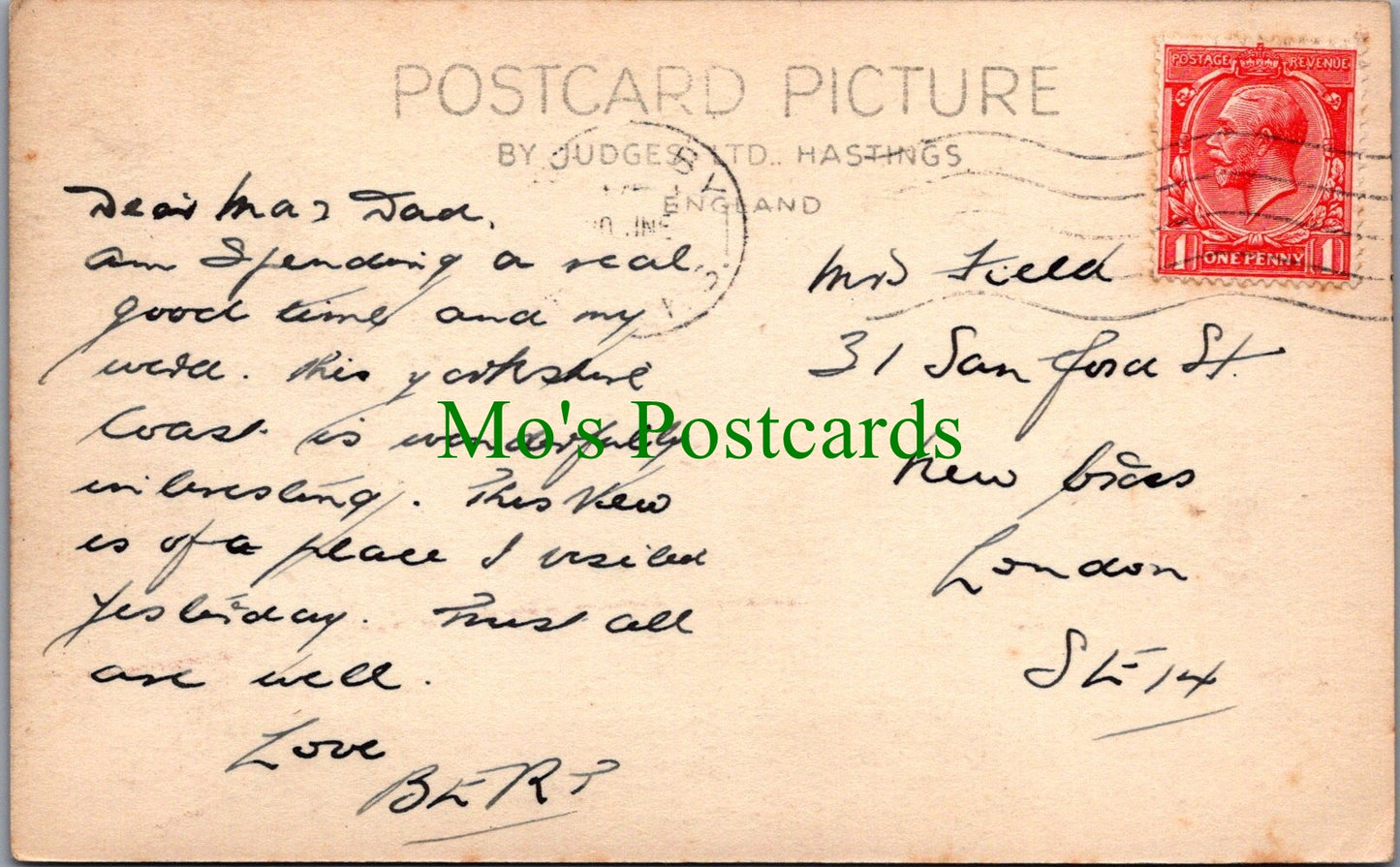 Yorkshire Postcard - Robin Hoods Bay SW12558