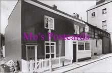 Load image into Gallery viewer, Hampshire Postcard - Brewers Arms, Lower Bannister Street, Southampton SW14643