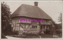 Load image into Gallery viewer, Blue tinge to the rear surface