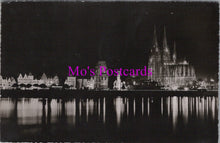 Load image into Gallery viewer, Germany Postcard - Koln Am Rhein, Rheinufer Und Dombeleuchtung SW15176