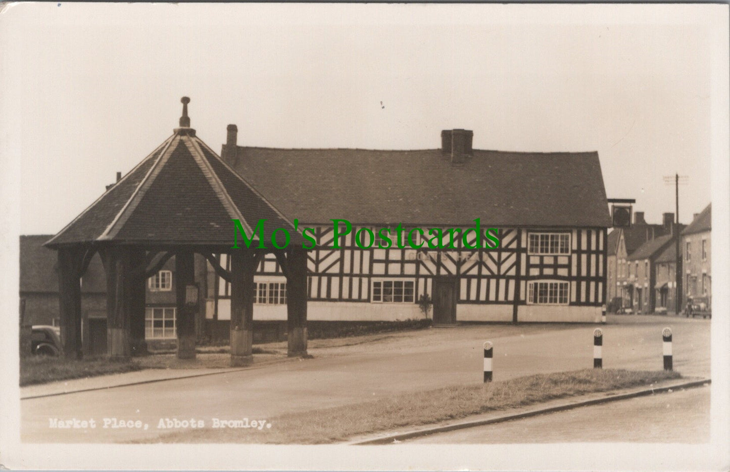 Staffordshire Postcard - Abbots Bromley Market Place SW14039
