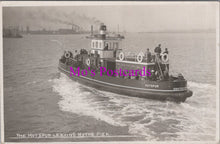 Load image into Gallery viewer, Hampshire Postcard - The Hotspur Leaving Hythe Pier SW14817