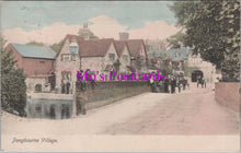 Load image into Gallery viewer, Berkshire Postcard - Pangbourne Village SW14820