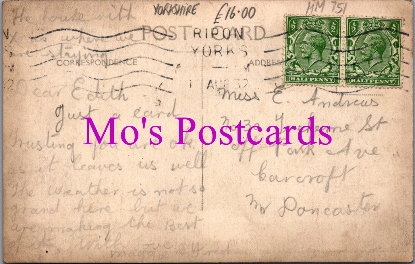 Yorkshire Postcard - Skelton Village HM751