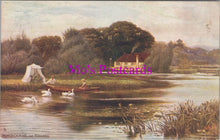 Load image into Gallery viewer, Berkshire Postcard - Pangbourne on Thames DZ205