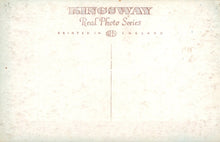 Load image into Gallery viewer, Oxfordshire Postcard - The Fair Mile, Henley-on-Thames SW19160