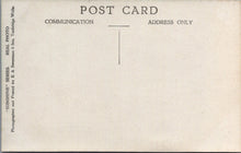 Load image into Gallery viewer, Hampshire Postcard - Carving Over Door, Cat & Fiddle Inn, New Forest SW16989