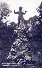 Load image into Gallery viewer, London Postcard - Statue of Peter Pan, Kensington Gardens SW18365