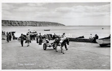 Load image into Gallery viewer, Yorkshire Postcard - Filey Seafront SW18526