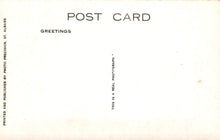 Load image into Gallery viewer, Yorkshire Postcard - Filey Seafront SW18526