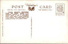 Load image into Gallery viewer, London Postcard - Victoria Memorial, Buckingham Palace and Guards SX18