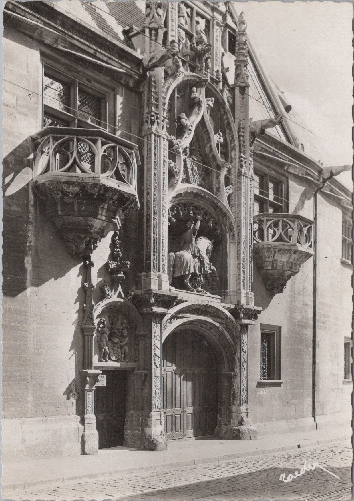 France Postcard - Nancy, Entree Du Musee Lorrain SW17327