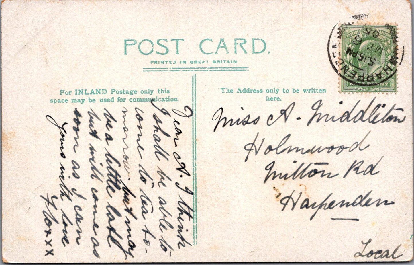 Hertfordshire Postcard: Thatched Cottages Harpenden Leyton Green Houses XT3048