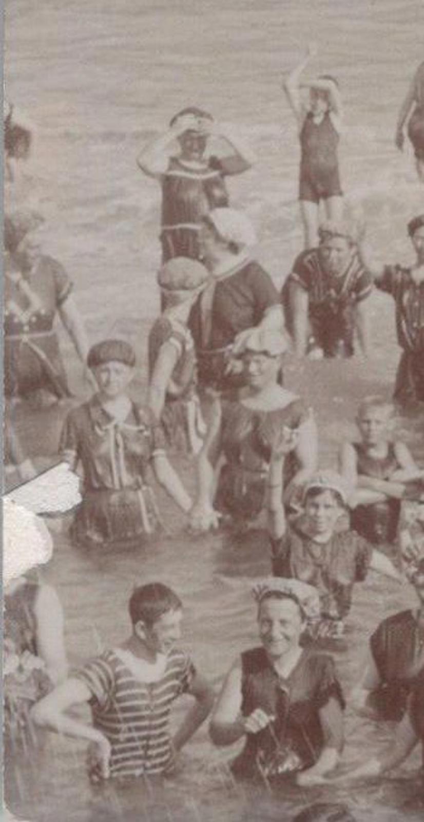 South Africa Postcard -Durban Beach in 1912. Swimming Costumes, Bathing XT1522