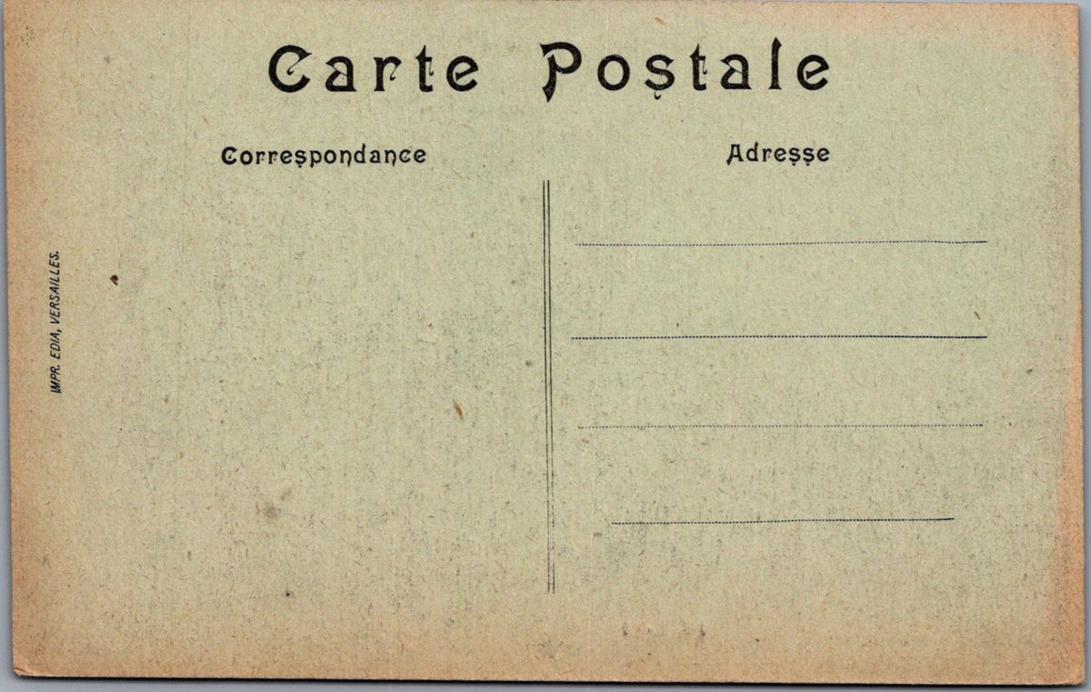 France Postcard: Wormhoudt Rue de Bergues, Street Cart Brick Town 1910's XT5170