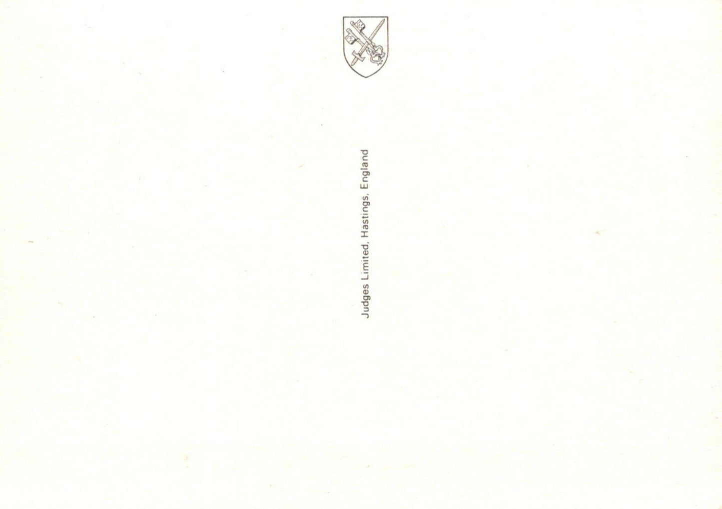 Hampshire Postcard - Winchester Cathedral - Cheyney Court RRR73