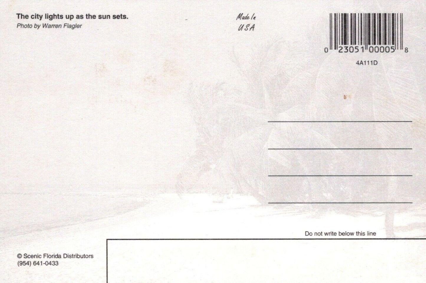 America Postcard - Florida, Miami, The City Lights Up as The Sun Sets RRR481
