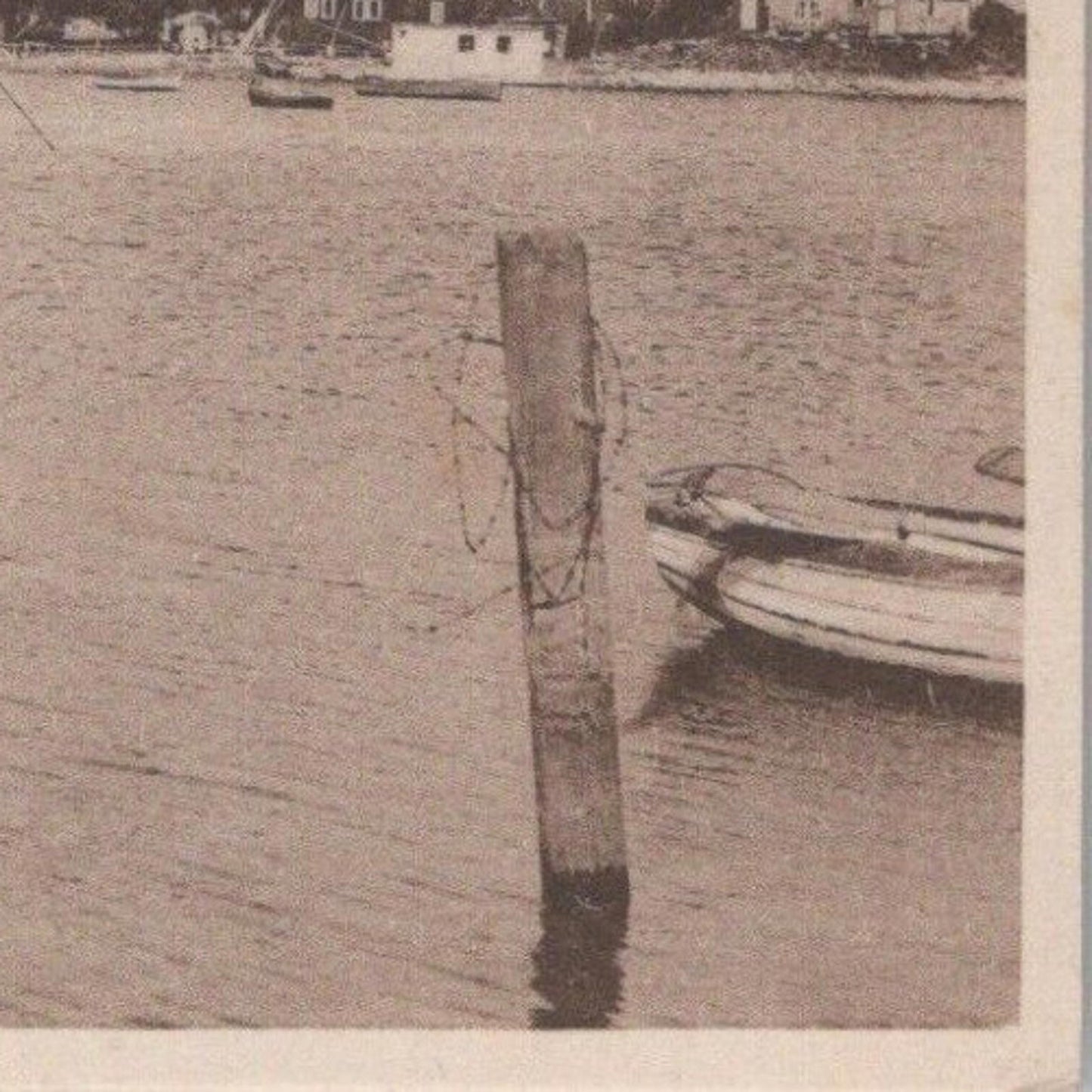 Hampshire Postcard - Bursledon River View Showing Cabin Tea Rooms Unused RS39337