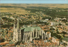 Load image into Gallery viewer, France Postcard - Aerial View of The Cathedral, Chartres RR23228