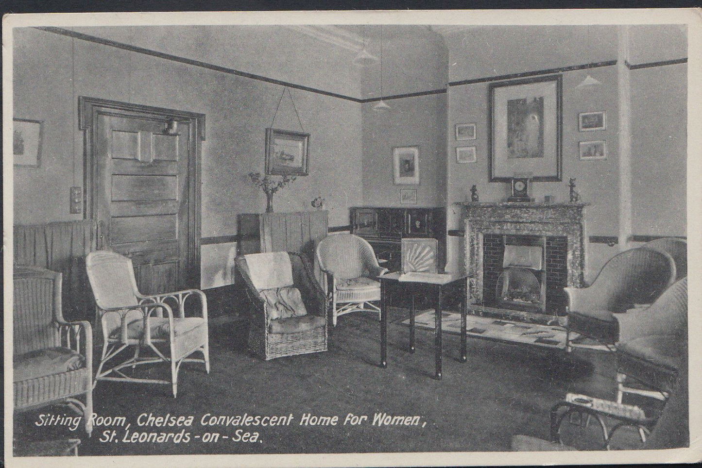 Sussex Postcard - Sitting Room, Chelsea Convalescent Home, St Leonards BH5808