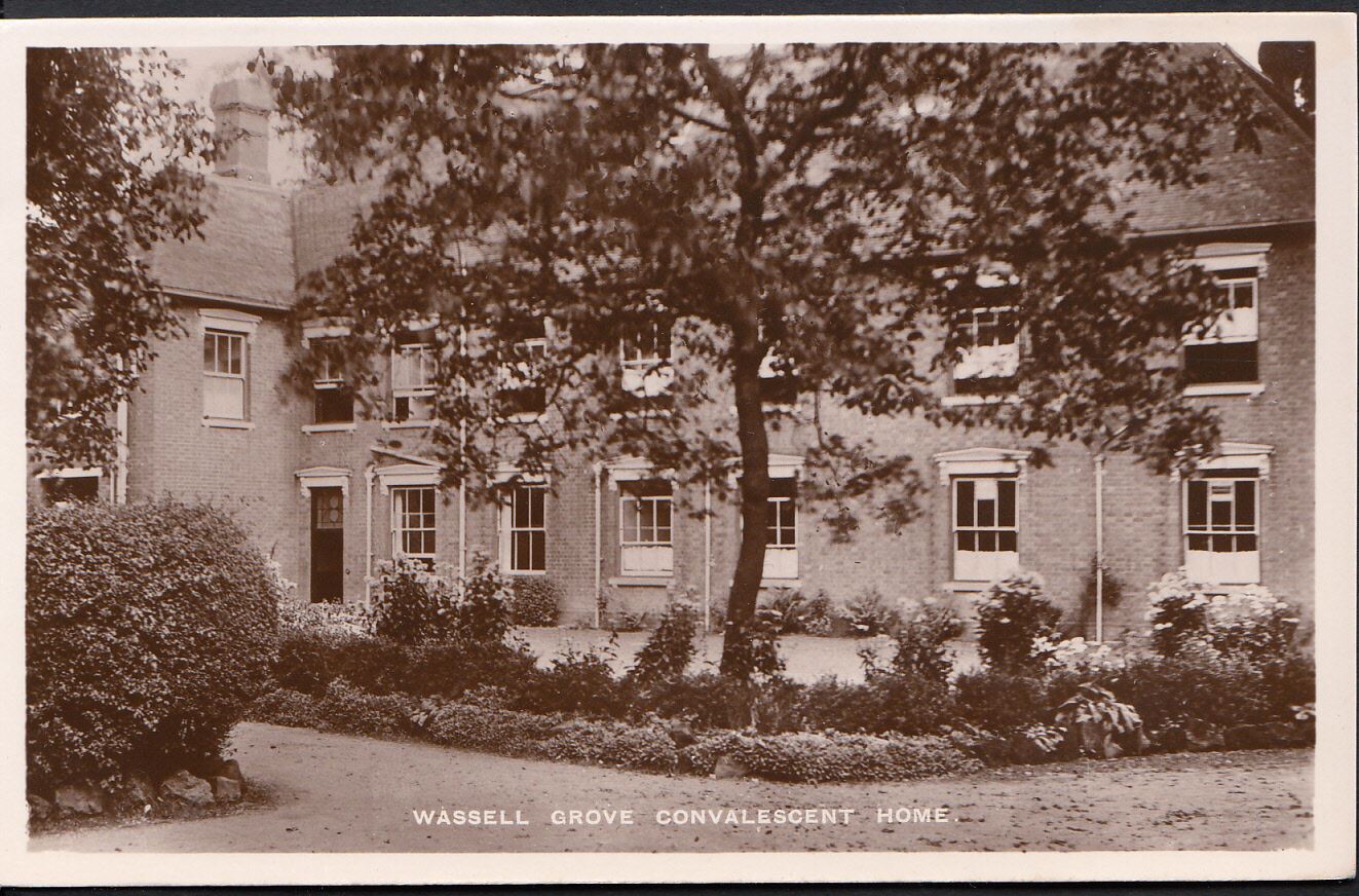 Worcestershire Postcard - Wassell Grove Convalescent Home A9112
