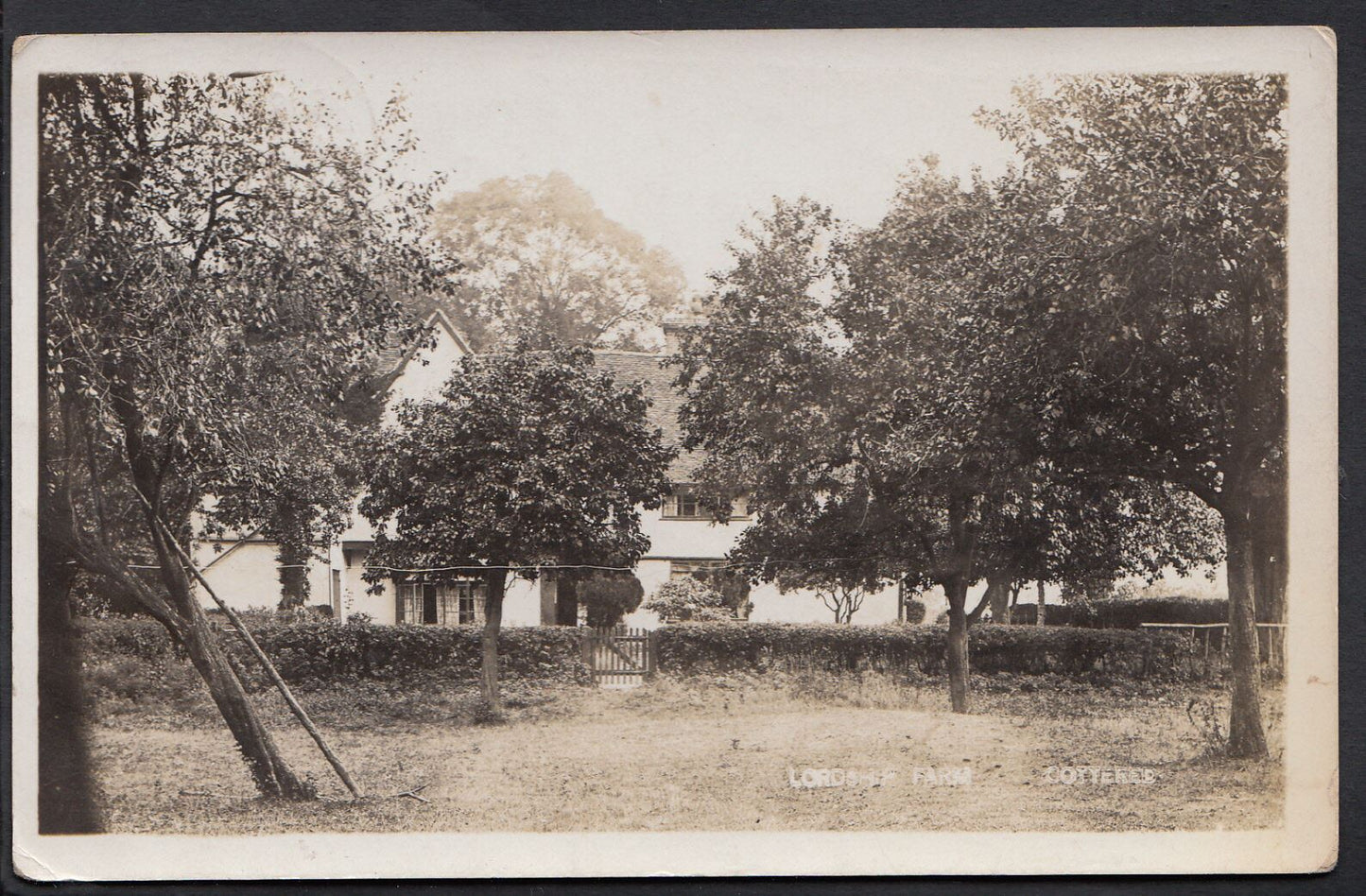 Hertfordshire Postcard - Lordship Farm, Cottered Ref.505