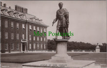 Load image into Gallery viewer, London Postcard - Statue of King Charles, Chelsea Hospital Ref.SW9812