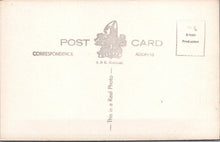 Load image into Gallery viewer, Sussex Postcard - Interior Battle Abbey Gateway SW10778