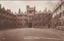 Load image into Gallery viewer, Oxfordshire Postcard - Oriel College, Oxford SW10647