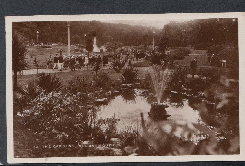 Dorset Postcard - The Gardens, Bournemouth, 1930 - Mo’s Postcards