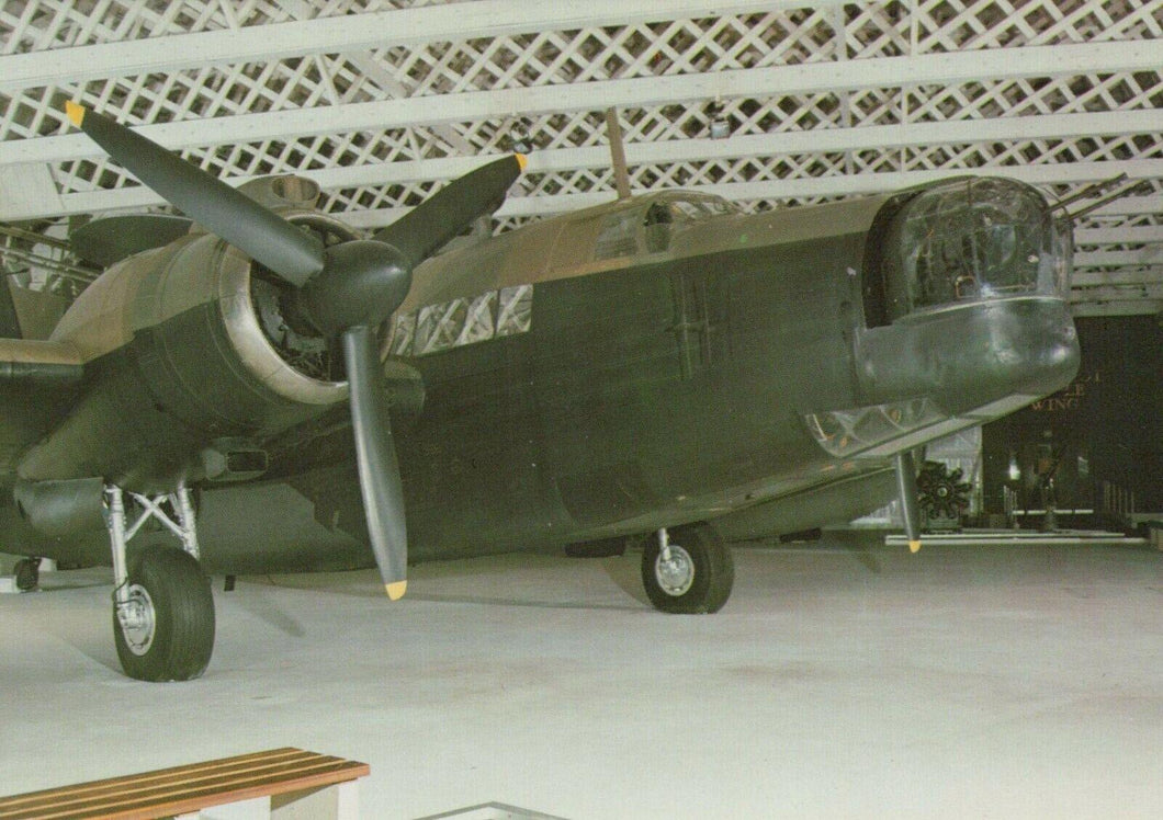 Military Aviation Postcard - Vickers Wellington MF628 Aeroplane RRR3