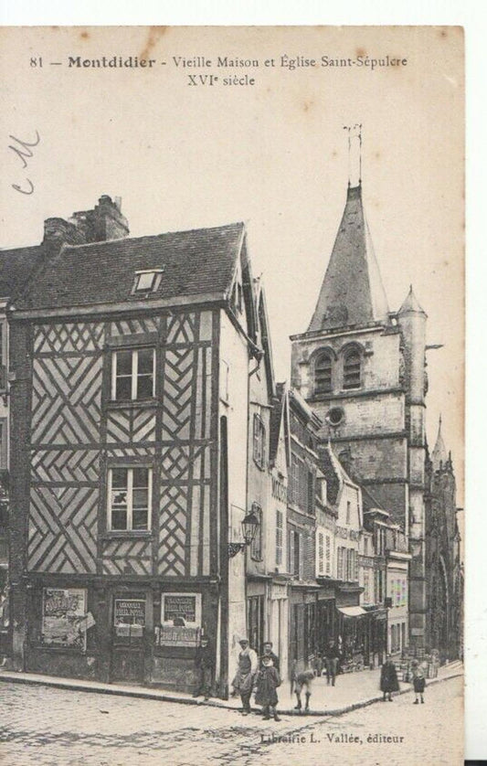 France Postcard - Montdidier - Vieille Maison Et Eglise Saint-Sepulcre   TZ12161