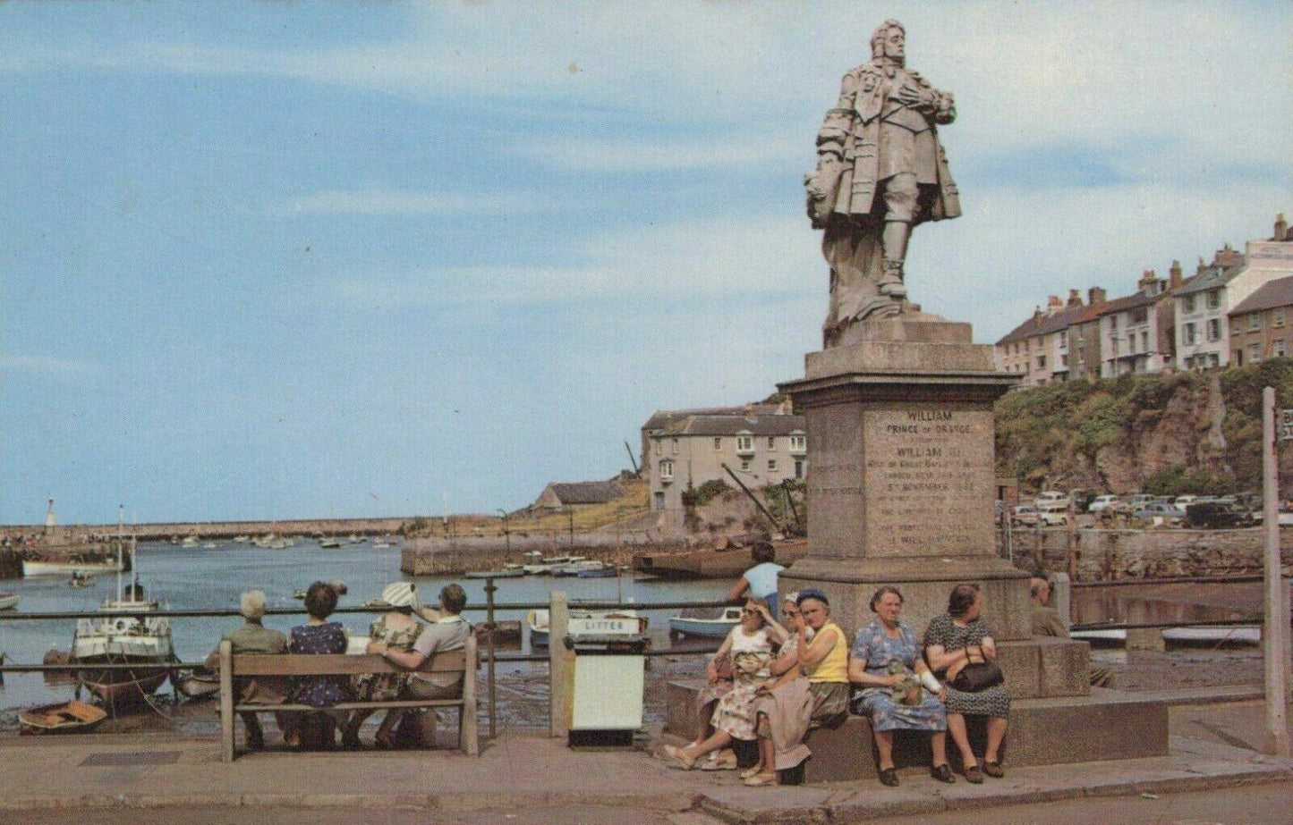 Devon Postcard - William III Memorial, Brixham   RS22178