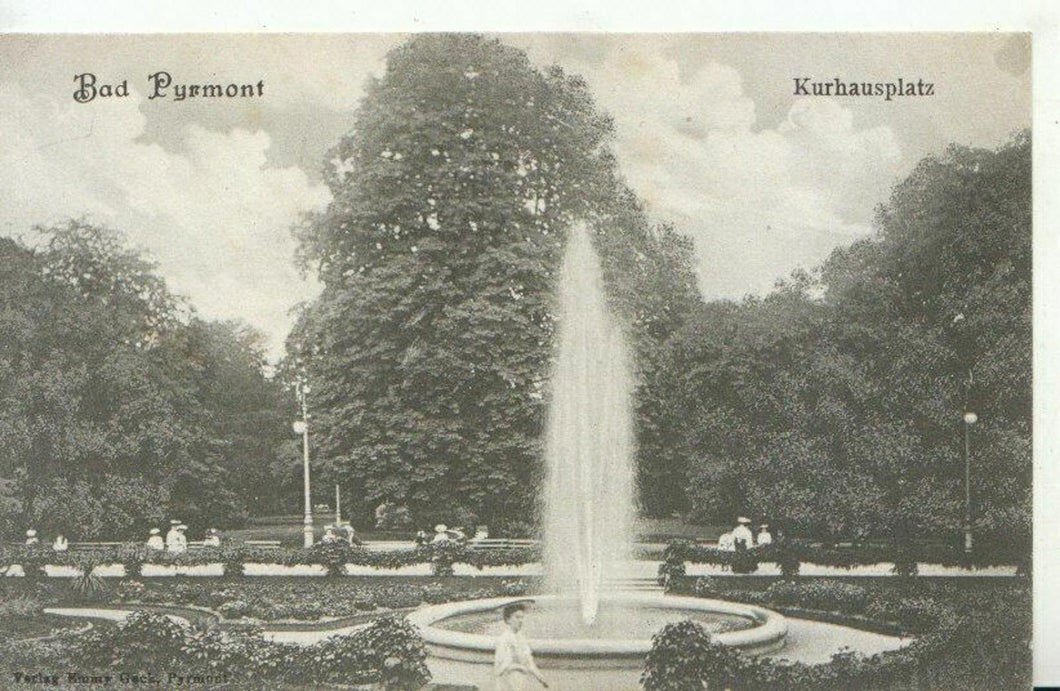 Germany Postcard - Bad Pyrmont - Kurhausplatz   TZ10244