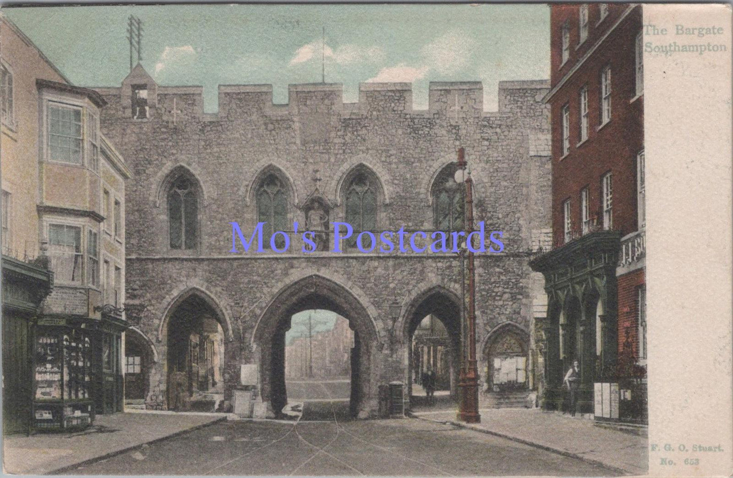 Hampshire Postcard - Southampton, The Bargate  DC2270