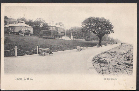 Isle of Wight Postcard - The Esplanade, Cowes    RS1346