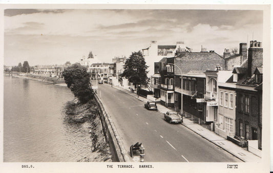 London Postcard - The Terrace, Barnes  BE822