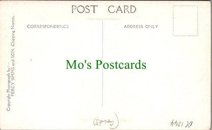 Gloucestershire Postcard - Coln St Aldwyns Manor and Church  DC1244