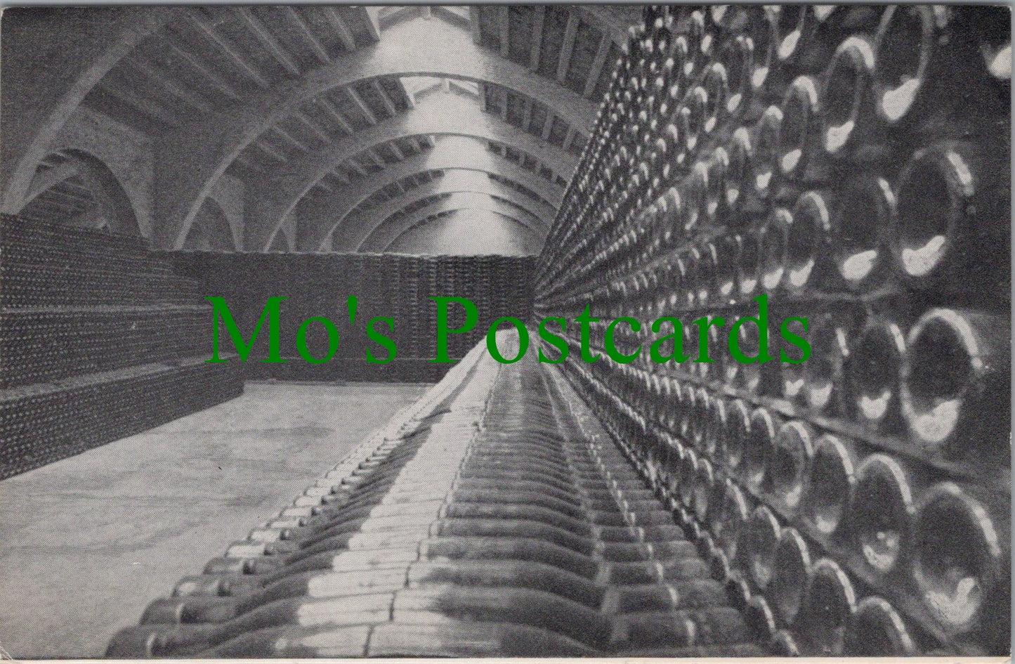 Spain Postcard - Rondel, Botellas En Reposo SW11840