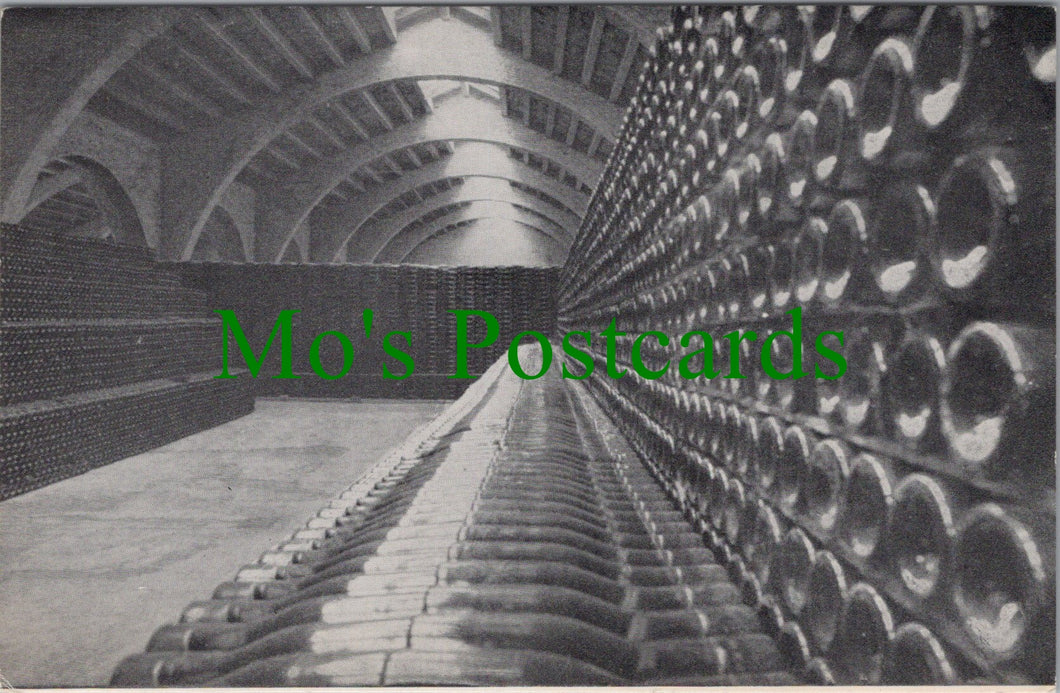 Spain Postcard - Rondel, Botellas En Reposo SW11840